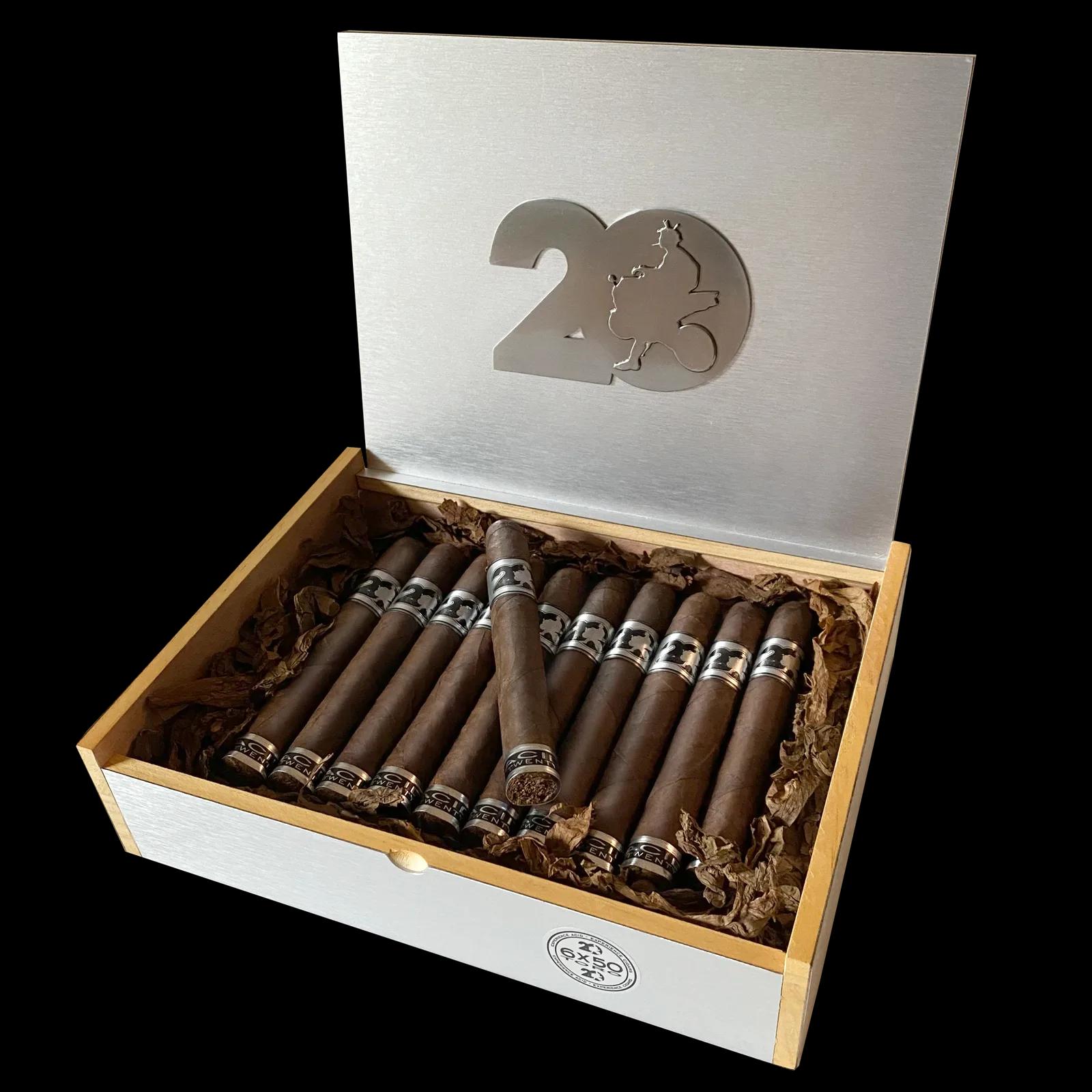 20 Toro Maduro by Acid — view 3
